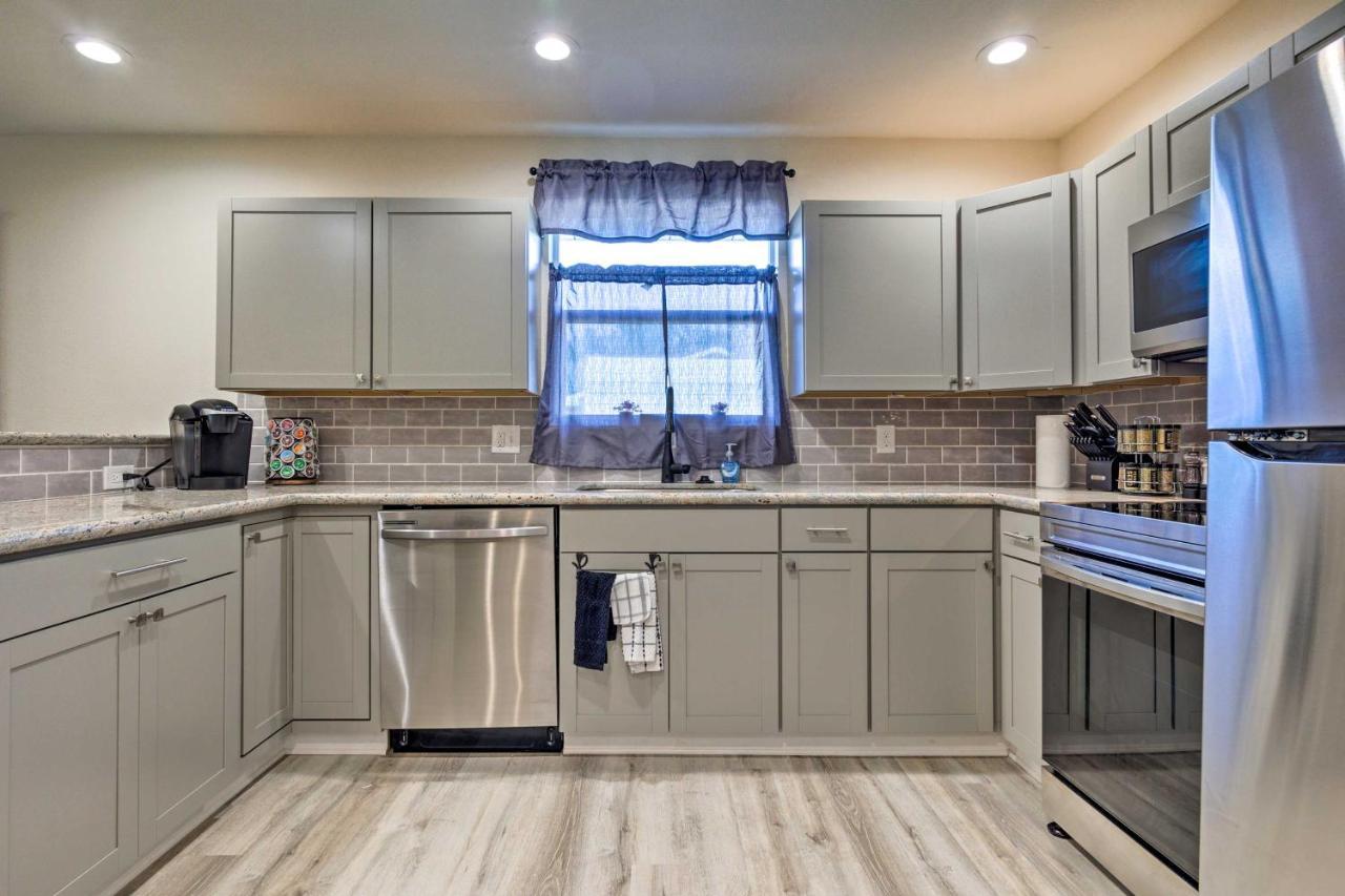 Spacious Gulfport Home With Yard 1 Mi To Beach Zewnętrze zdjęcie