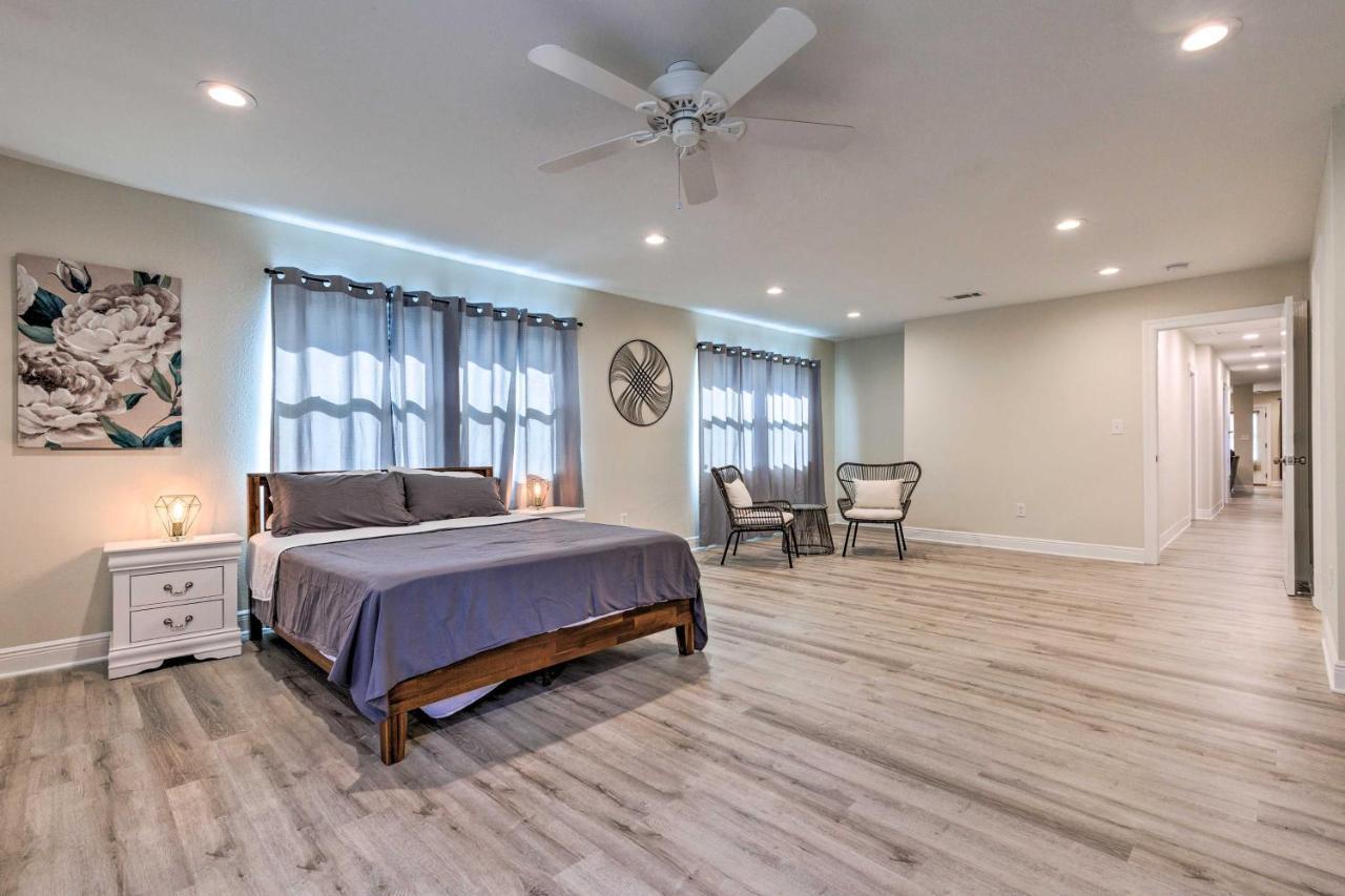 Spacious Gulfport Home With Yard 1 Mi To Beach Zewnętrze zdjęcie